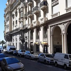 Apartment Large Beautiful Near The Negresco Nice
