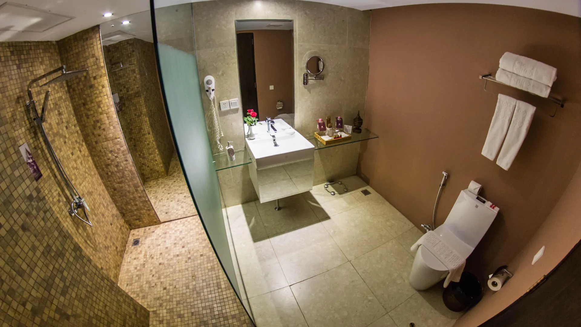 Rose Garden Hotel Yangon