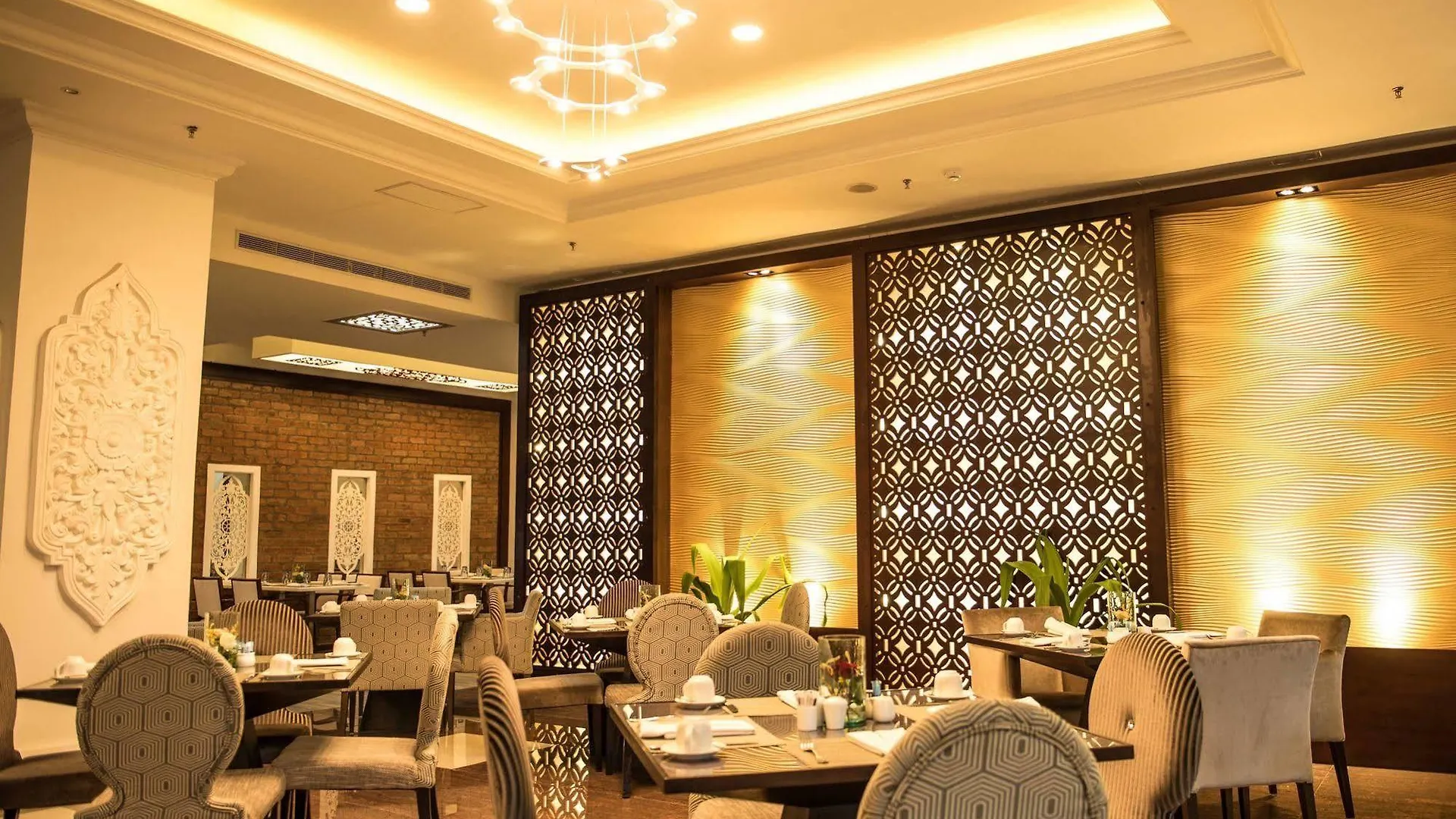 Rose Garden Hotel Yangon